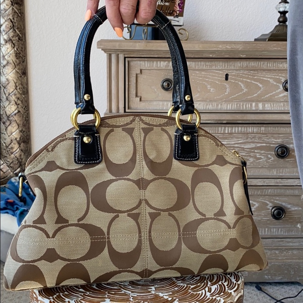 Coach handbag - Picture 2 of 11